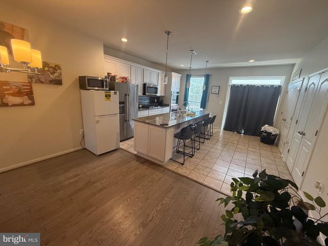 1608 WESBOURNE DR, Upper Marlboro, MD 20774