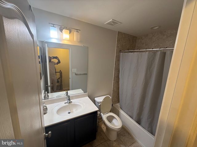 1608 WESBOURNE DR, Upper Marlboro, MD 20774