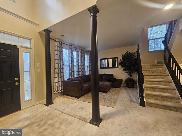 2300 HAWKS LANDING CT, Waldorf, MD 20601