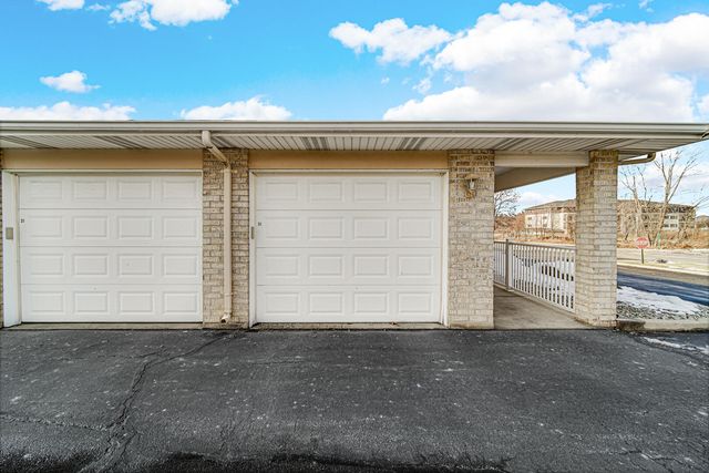 2007 W 75th Place 31, Merrillville, IN 46410