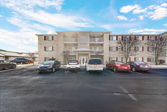 2007 W 75th Place 31, Merrillville, IN 46410