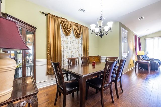 806 Hartstone Court, Fairburn, GA 30213