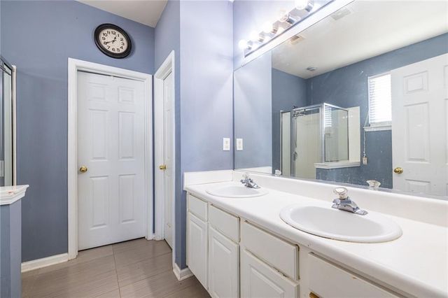 806 Hartstone Court, Fairburn, GA 30213