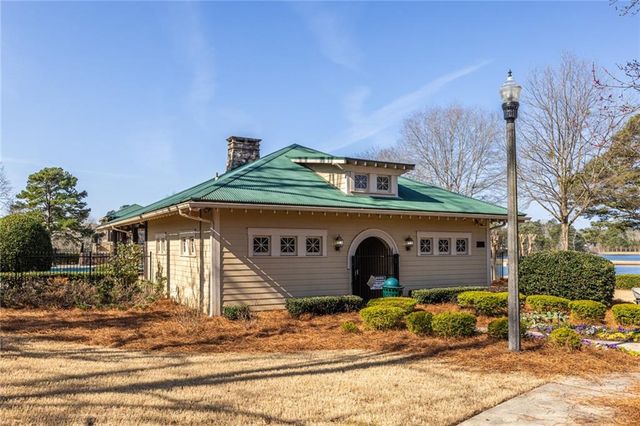 806 Hartstone Court, Fairburn, GA 30213