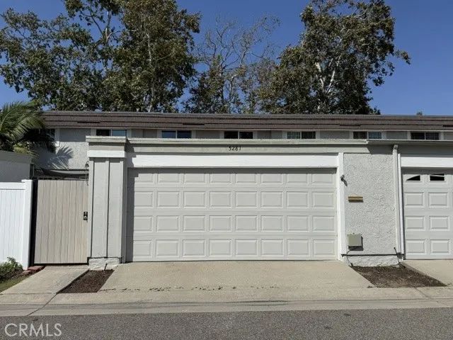 5281 Charing Cross Road, Westminster, CA 92683