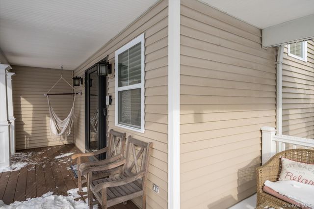 104 Brandywine Lane, Melville, NY 11747