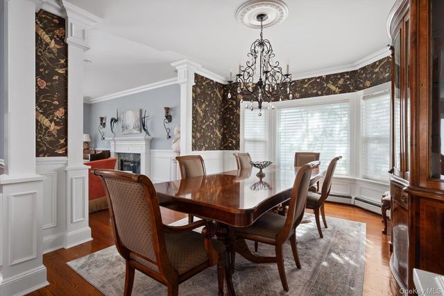 104 Brandywine Lane, Melville, NY 11747