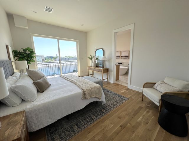 4330 Dickason Avenue 101, Dallas, TX 75219