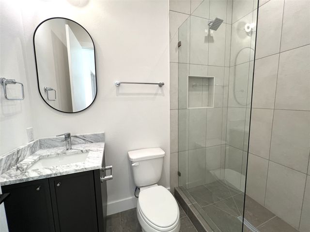 4330 Dickason Avenue 101, Dallas, TX 75219