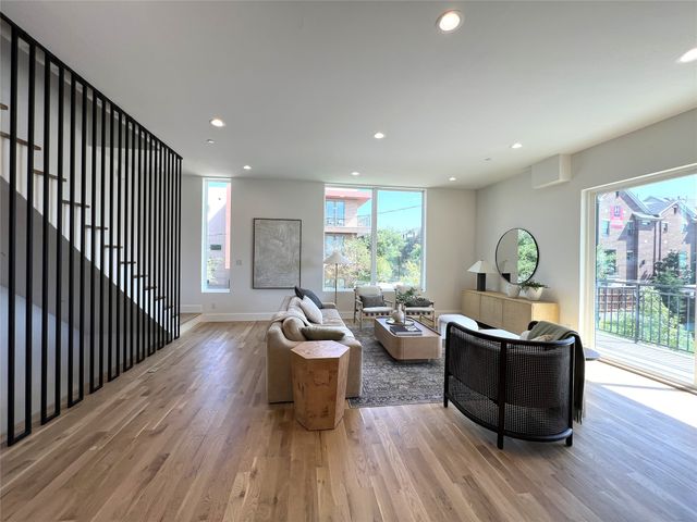 4330 Dickason Avenue 101, Dallas, TX 75219