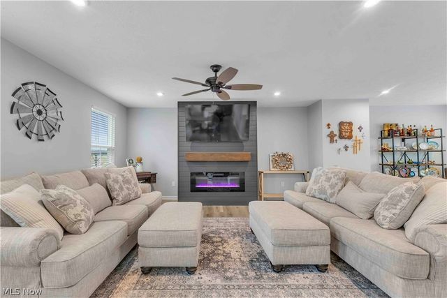 4459 Bellow Drive, Lorain, OH 44053