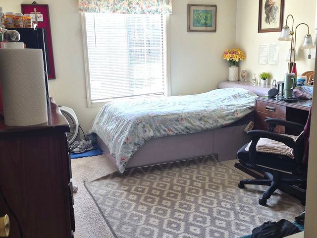 1215 N WILLIAMS Drive 1, Palatine, IL 60074