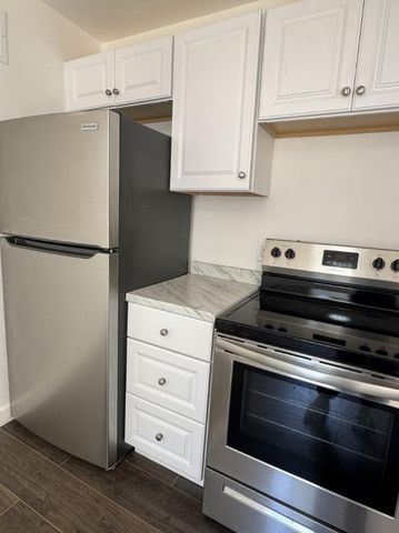 261 NW 81st Street B, Miami, FL 33150