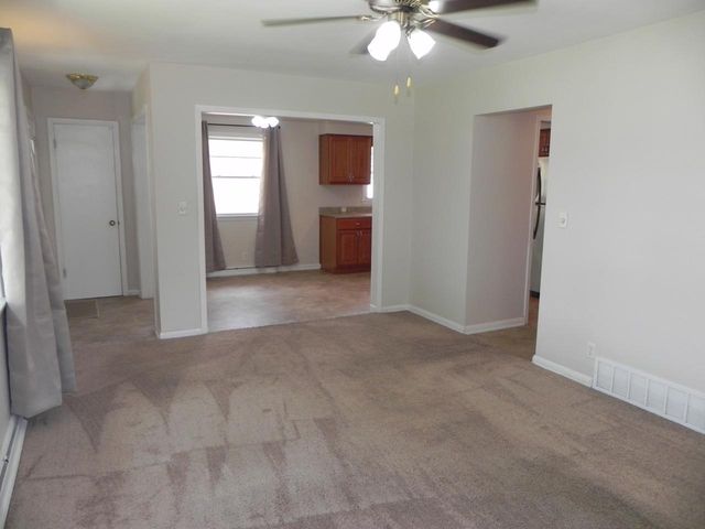 1711 W Plainfield AVENUE, Milwaukee, WI 53221