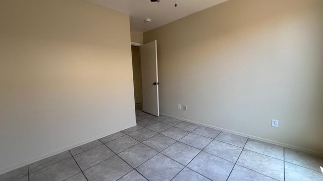 6608 W Gross Avenue, Phoenix, AZ 85043