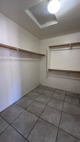 6608 W Gross Avenue, Phoenix, AZ 85043