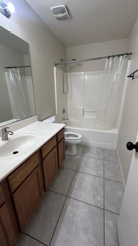 6608 W Gross Avenue, Phoenix, AZ 85043