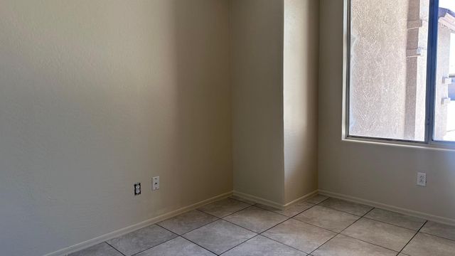 6608 W Gross Avenue, Phoenix, AZ 85043