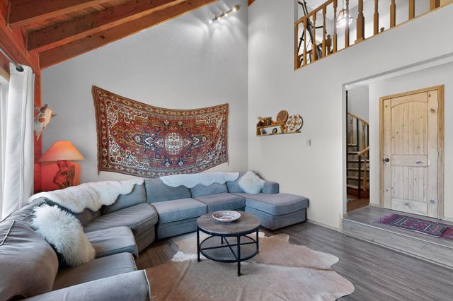 11 Skyview Drive, Sandia Park, NM 87047