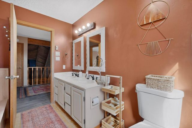 11 Skyview Drive, Sandia Park, NM 87047