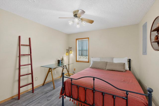 11 Skyview Drive, Sandia Park, NM 87047