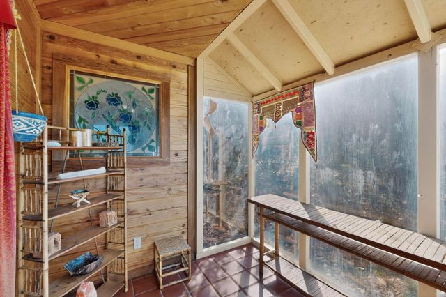 11 Skyview Drive, Sandia Park, NM 87047