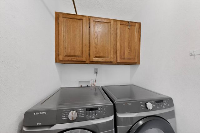 11 Skyview Drive, Sandia Park, NM 87047