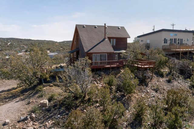 11 Skyview Drive, Sandia Park, NM 87047