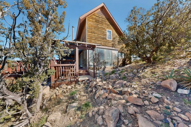 11 Skyview Drive, Sandia Park, NM 87047