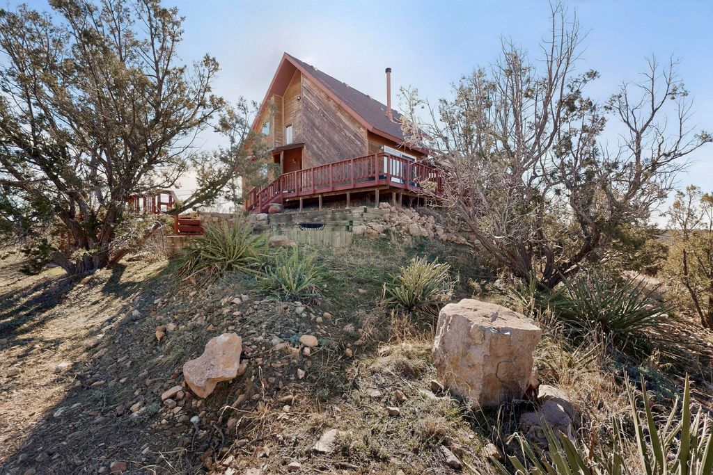 11 Skyview Drive, Sandia Park, NM 87047