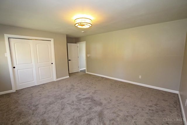 880 Wilshire Drive, Carlisle, OH 45005