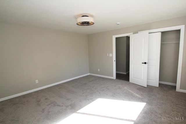 880 Wilshire Drive, Carlisle, OH 45005