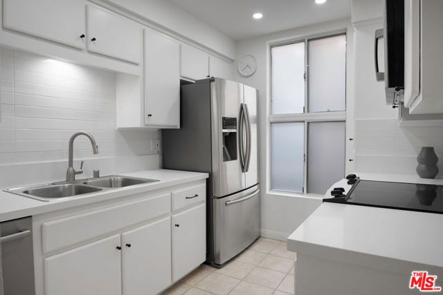 943 12th Street 7, Santa Monica, CA 90403