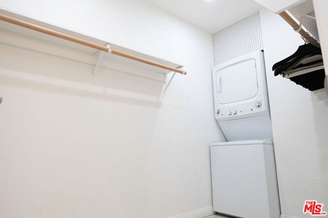 943 12th Street 7, Santa Monica, CA 90403