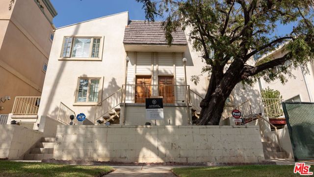 943 12th Street 7, Santa Monica, CA 90403