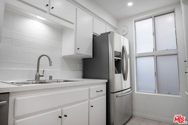 943 12th Street 7, Santa Monica, CA 90403