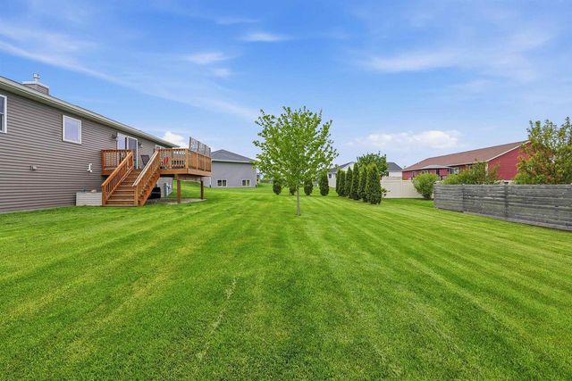 100 MARK COURT, Eden, WI 53019