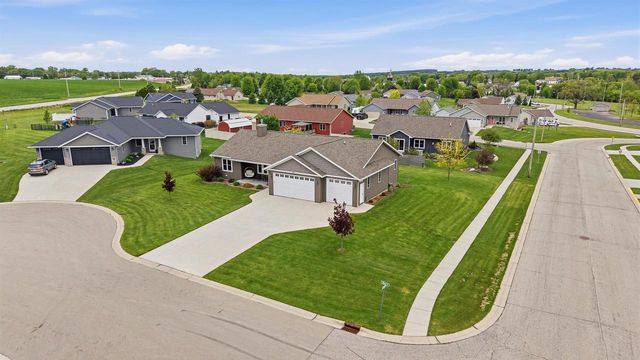 100 MARK COURT, Eden, WI 53019