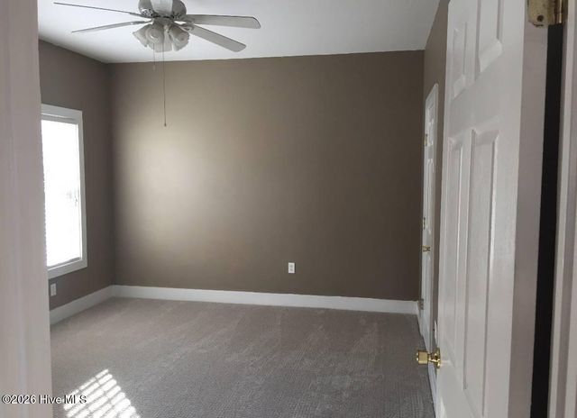 2306 Wrightsville Avenue Apt 101, Wilmington, NC 28403