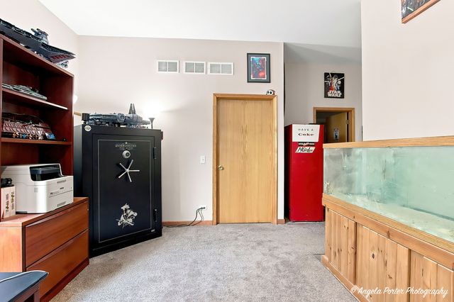 25194 W Buena Avenue, Lake Villa, IL 60046
