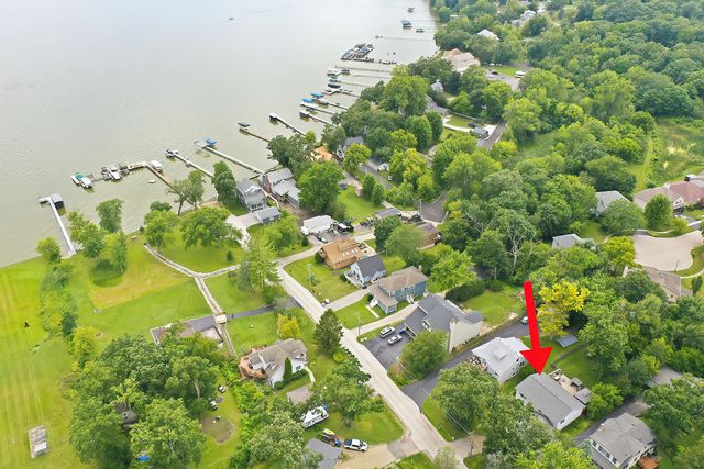 25194 W Buena Avenue, Lake Villa, IL 60046