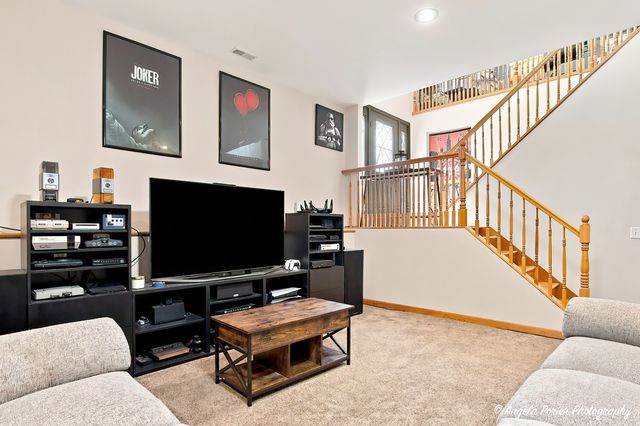 25194 W Buena Avenue, Lake Villa, IL 60046