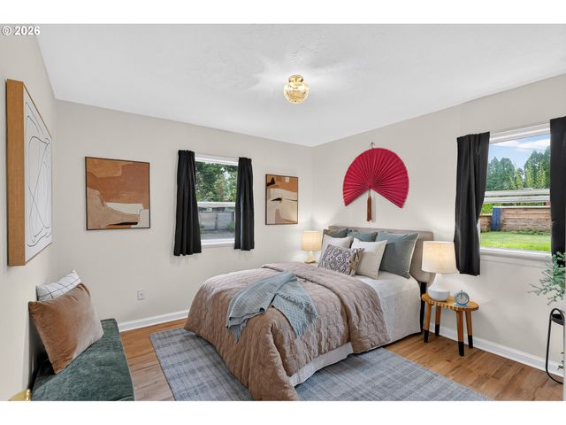 9006 Se DUKE St, Portland, OR 97266