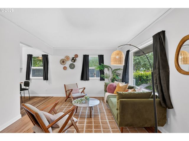 9006 Se DUKE St, Portland, OR 97266
