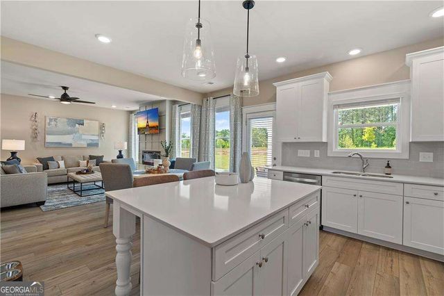 201 Ruthe Cove, Locust Grove, GA 30248