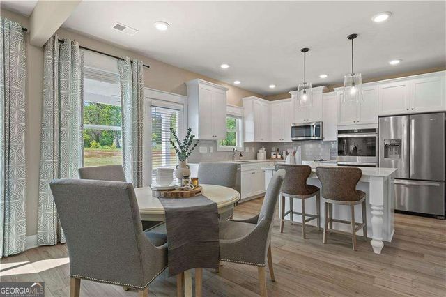 201 Ruthe Cove, Locust Grove, GA 30248