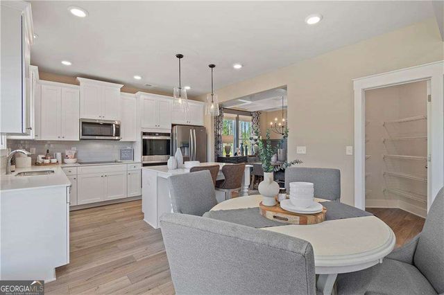 201 Ruthe Cove, Locust Grove, GA 30248