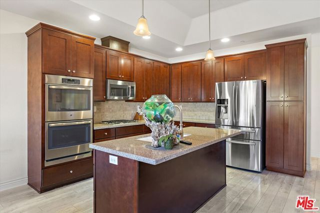 1888 Camden Lane, Santa Maria, CA 93454