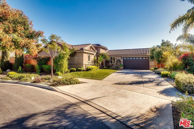 1888 Camden Lane, Santa Maria, CA 93454