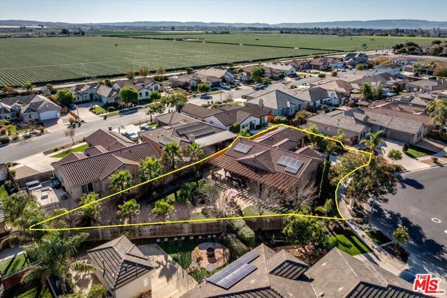 1888 Camden Lane, Santa Maria, CA 93454